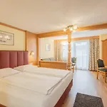 Schoenegg Hotell