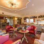 Hotell Schoenegg