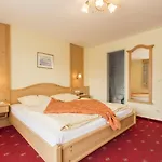 Hotell Schoenegg