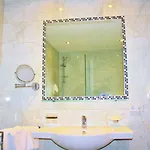 Hotell Schoenegg