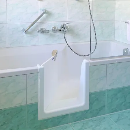 Otel Schoenegg Seefeld in Tirol