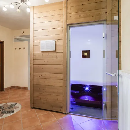 Schoenegg Otel Seefeld in Tirol