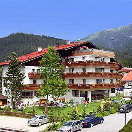 Schoenegg Seefeld in Tirol