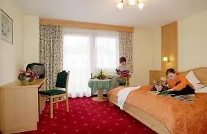 Schoenegg Hotel 3*