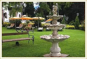 Schoenegg Hotel 3*