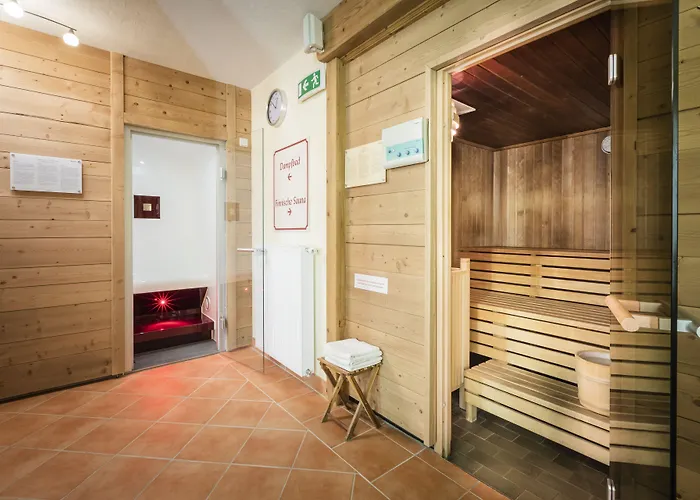 Schoenegg Ζέεφελντ